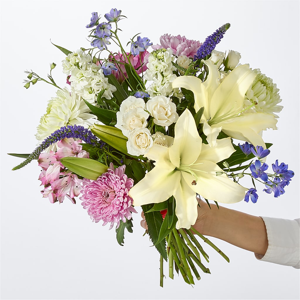 Winter Celebration Bouquet – Harpers House Of Flowers, Goldsboro NC