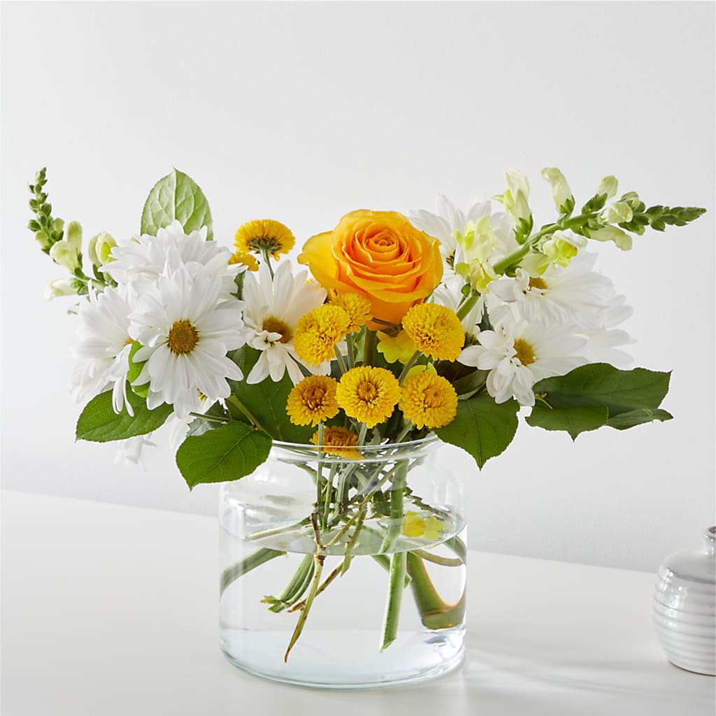 Sun Salutation Bouquet – Harpers House Of Flowers, Goldsboro NC