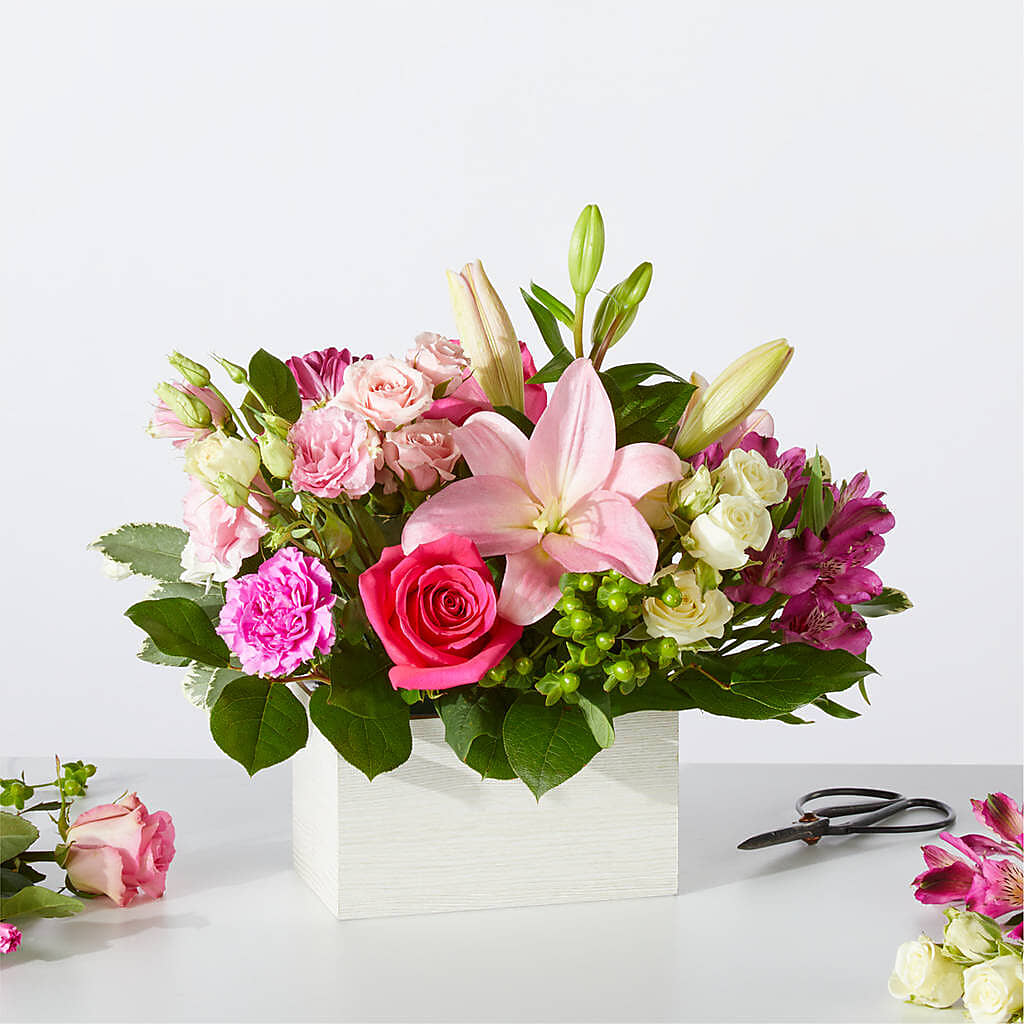 Sweetberry Box – A Florist Original – Harpers House Of Flowers, Goldsboro NC
