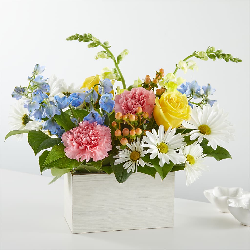 Sun Salutation Box Bouquet – Harpers House Of Flowers, Goldsboro NC