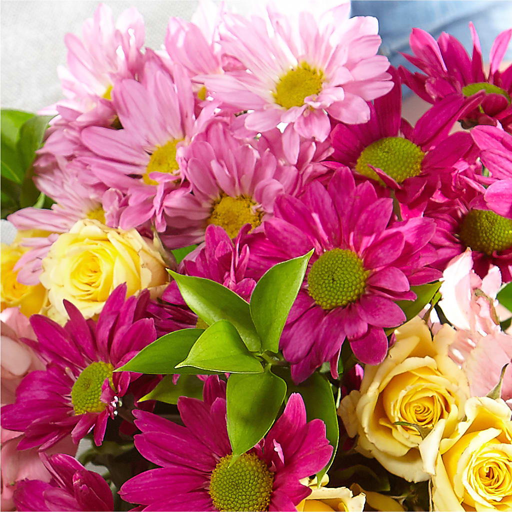 Florist Original Mixed Bouquet – Harpers House Of Flowers, Goldsboro NC