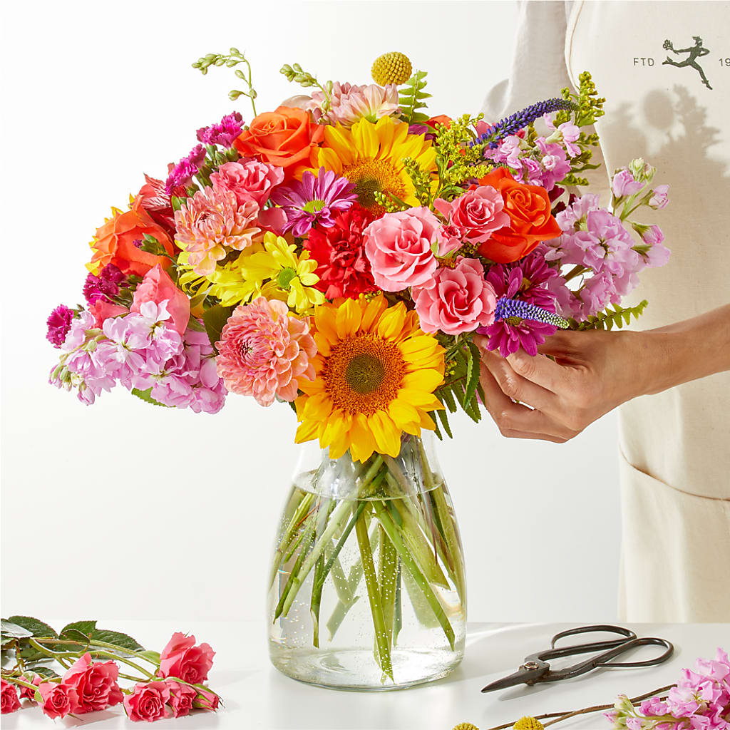 Cue the Confetti - A Florist Original – Harpers House Of Flowers, Goldsboro NC