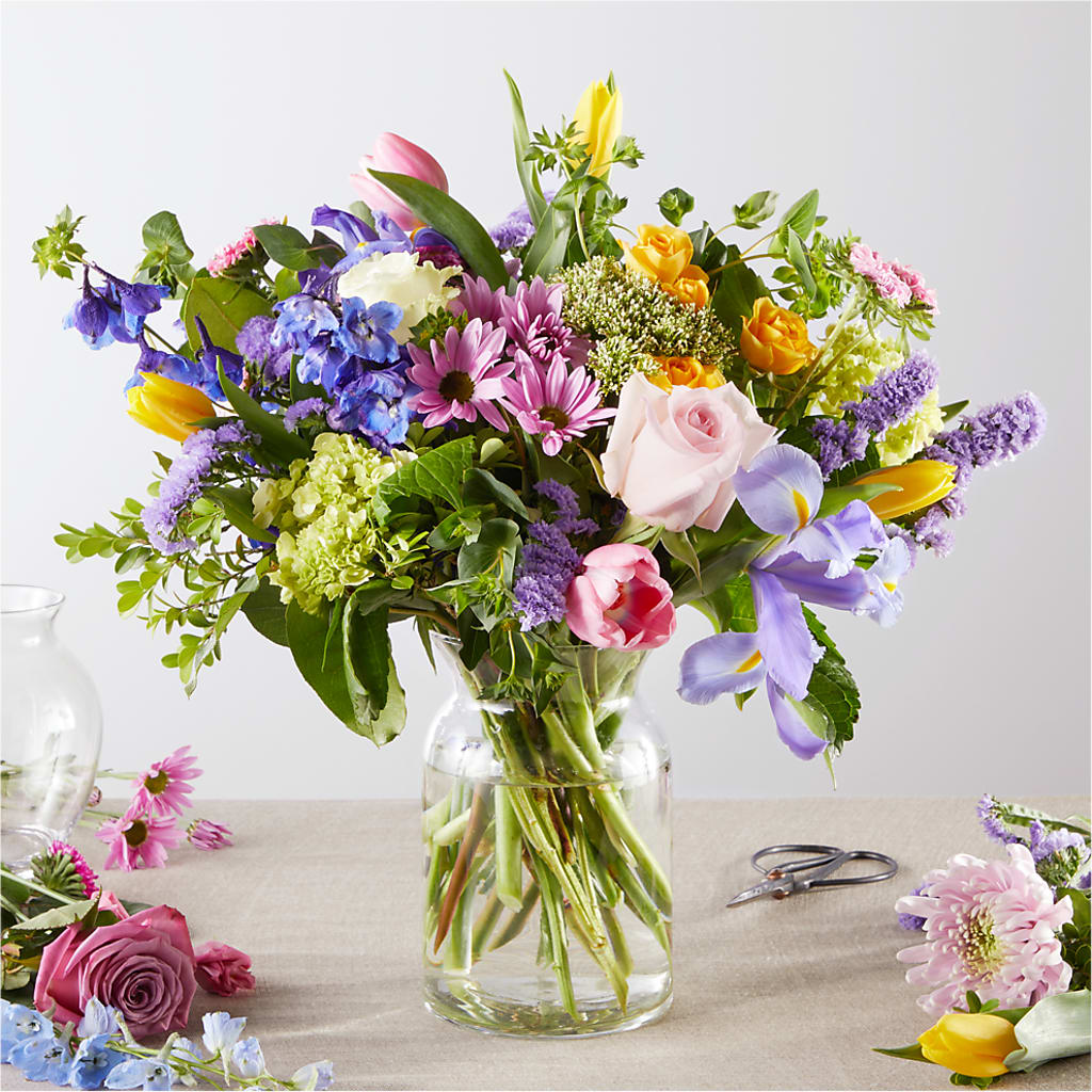 Pastel Tradition - A Florist Original – Harpers House Of Flowers, Goldsboro NC