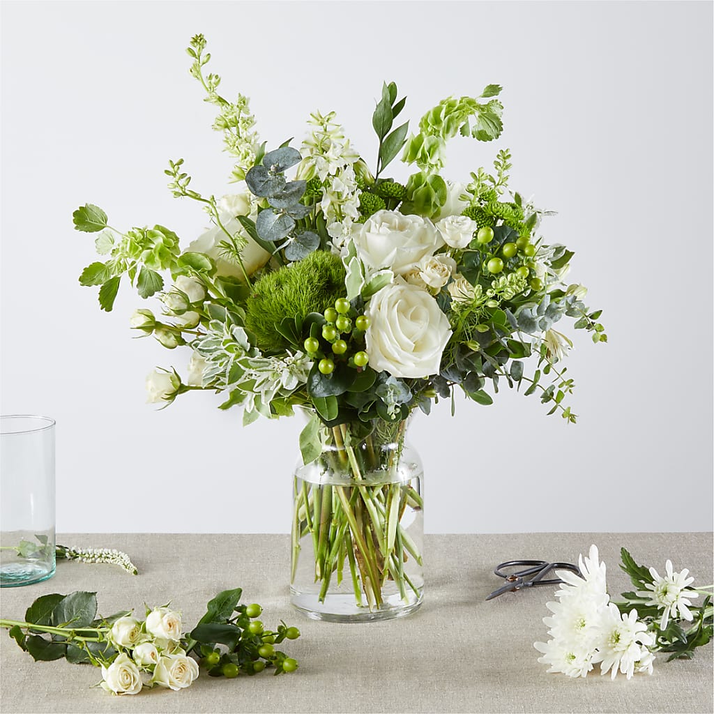 Irish Garden - A Florist Original – Harpers House Of Flowers, Goldsboro NC