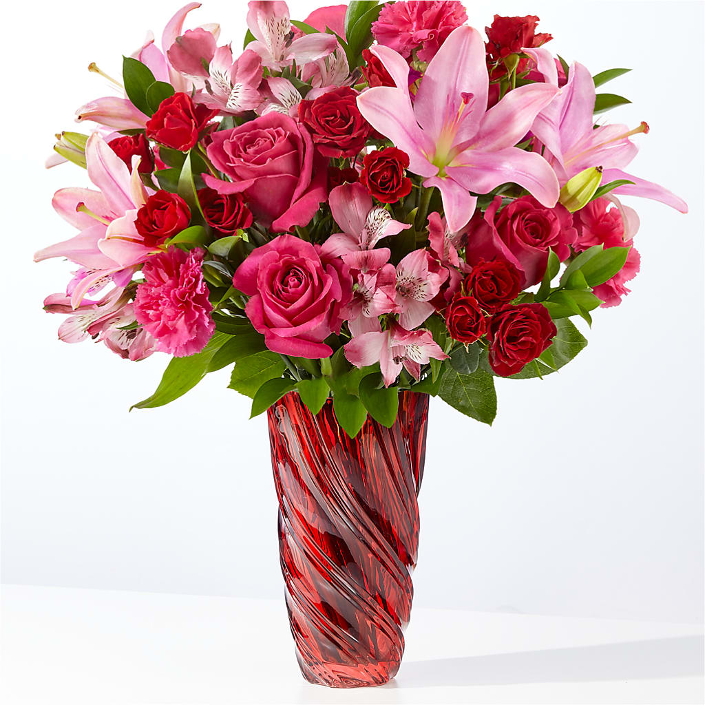 In Love Bouquet with Luxe Swirl Vase – Harpers House Of Flowers, Goldsboro NC