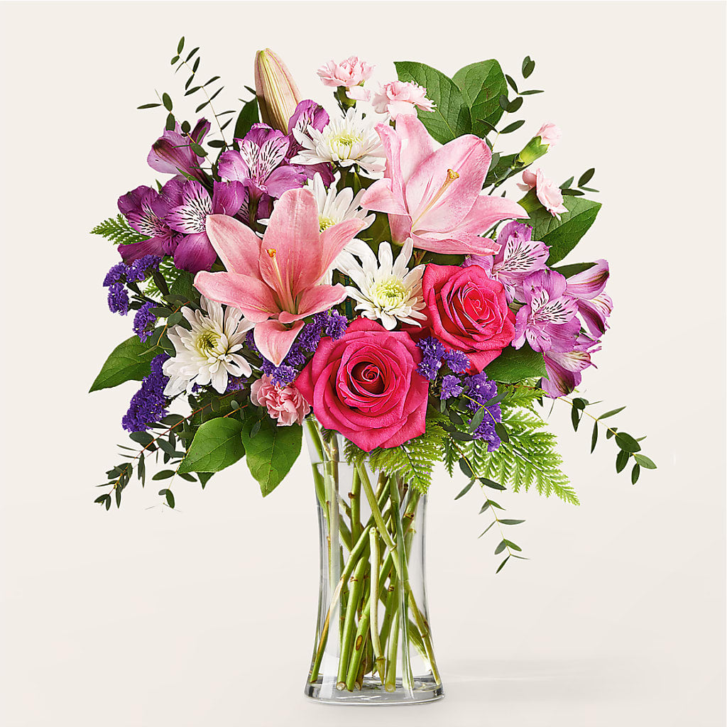 Lace & Pearls Bouquet – Harpers House Of Flowers, Goldsboro NC