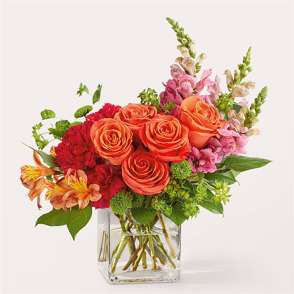 Cosmopolitan Bouquet – Harpers House Of Flowers, Goldsboro NC