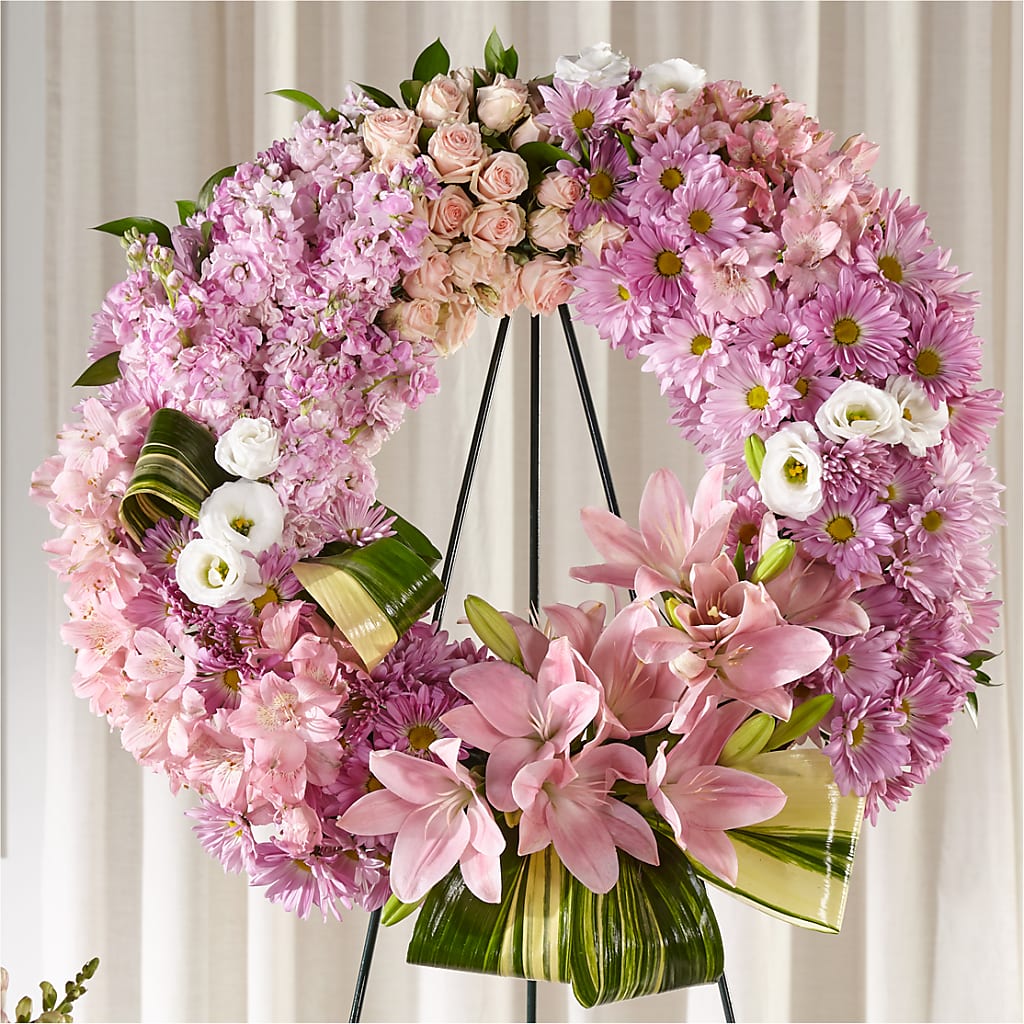 Gift of Warmth Wreath – Harpers House Of Flowers, Goldsboro NC