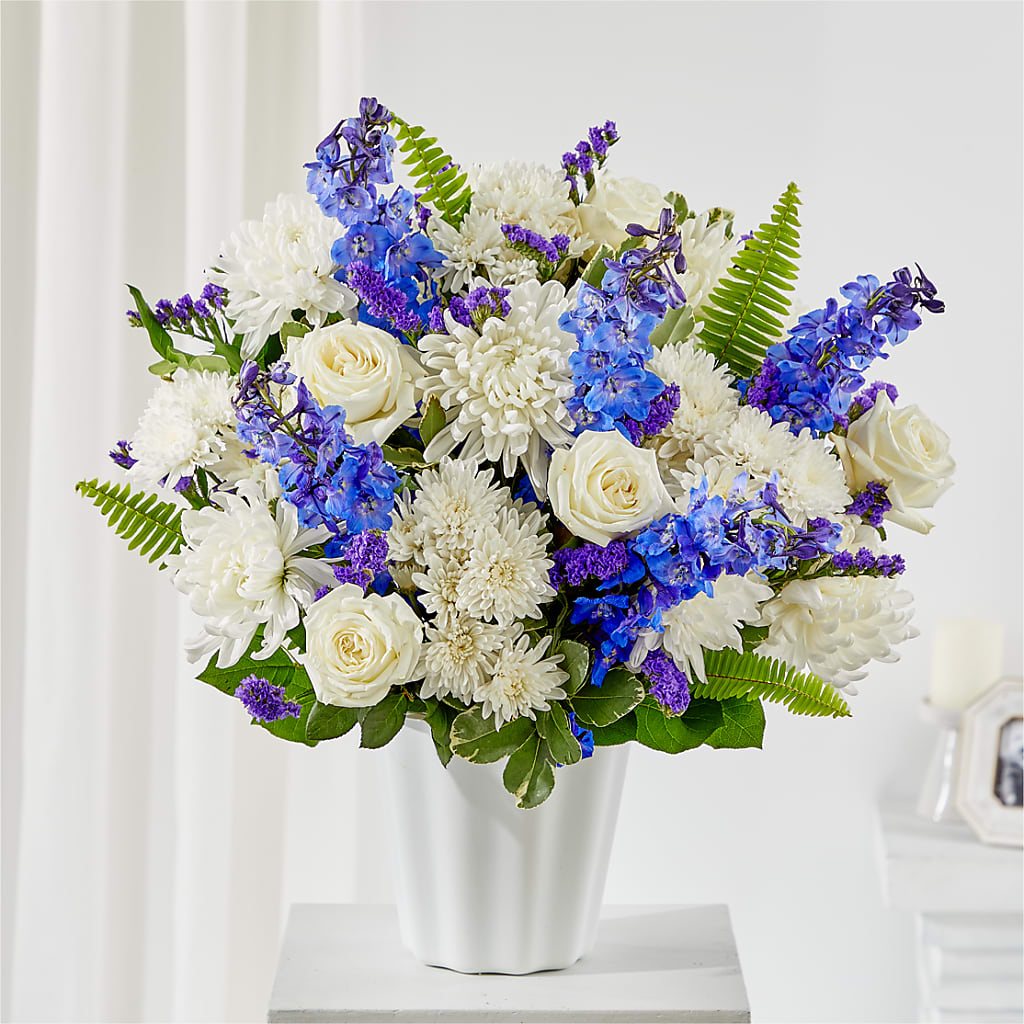Hold Dear Tabletop Basket – Harpers House Of Flowers, Goldsboro NC