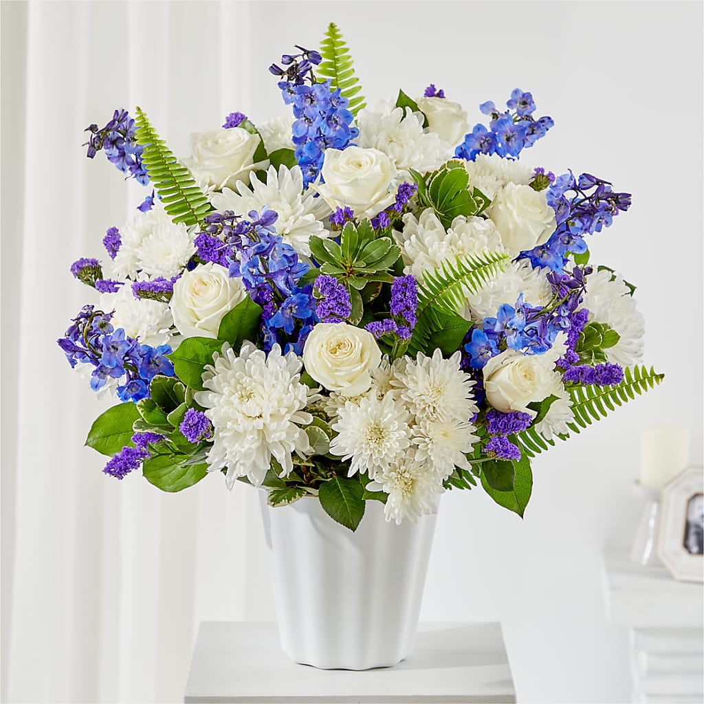 Hold Dear Tabletop Basket – Harpers House Of Flowers, Goldsboro NC