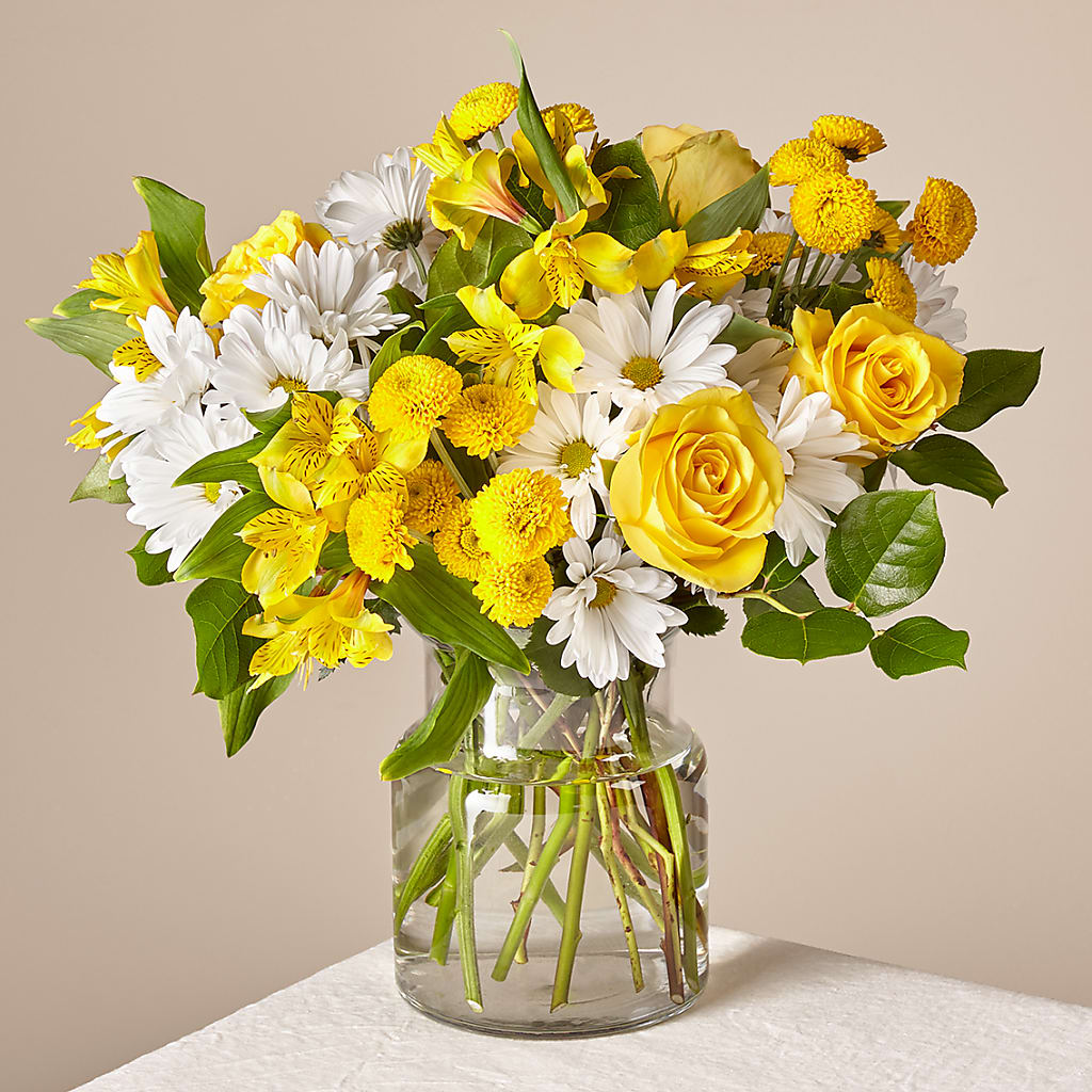 Sunny Sentiments Bouquet – Harpers House Of Flowers, Goldsboro NC