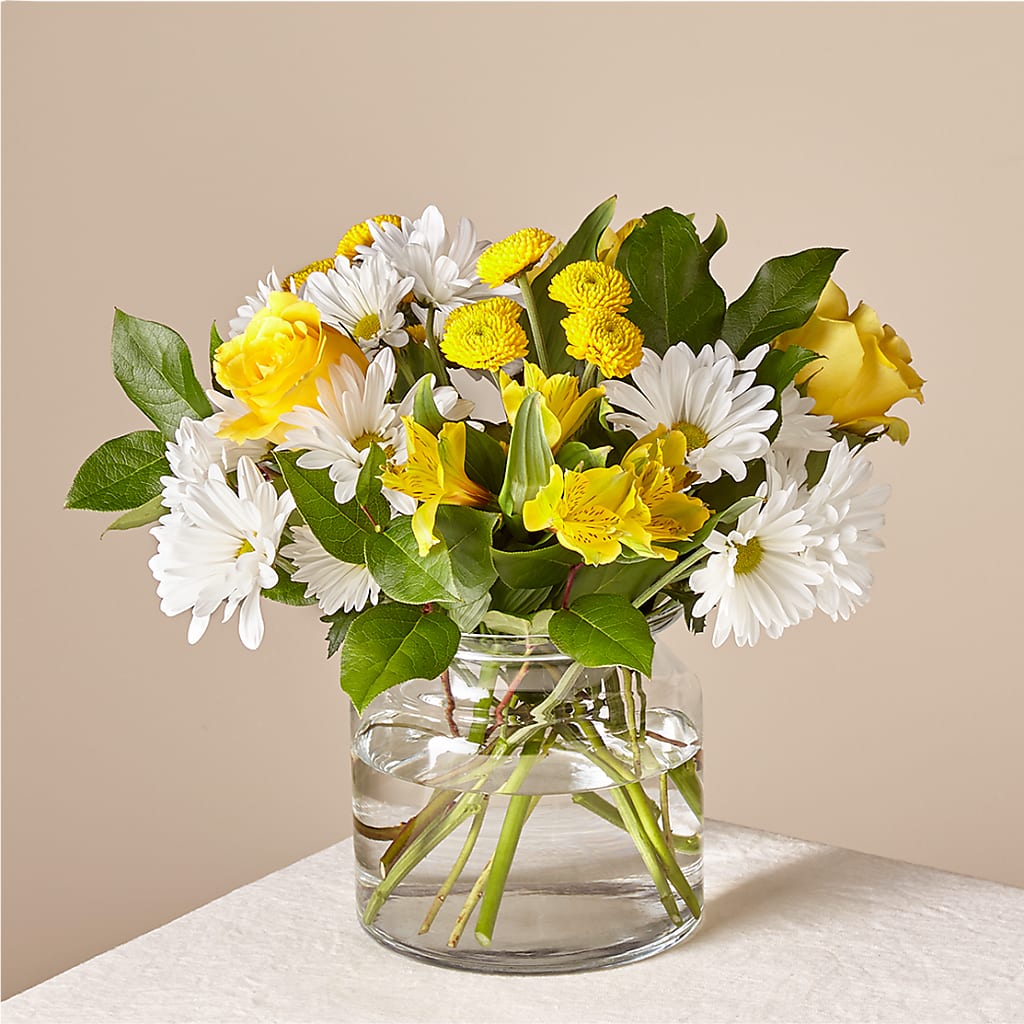Sunny Sentiments Bouquet – Harpers House Of Flowers, Goldsboro NC