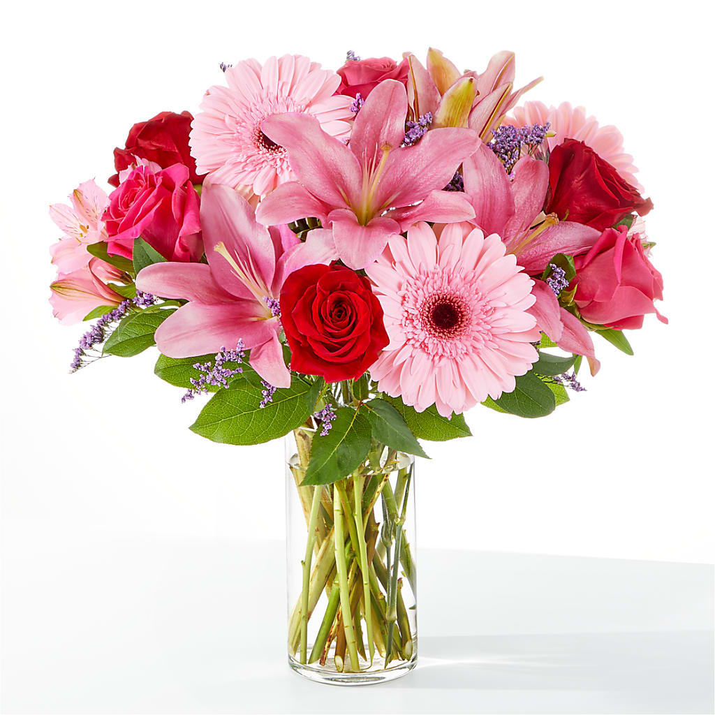Lots of Love Bouquet – Harpers House Of Flowers, Goldsboro NC