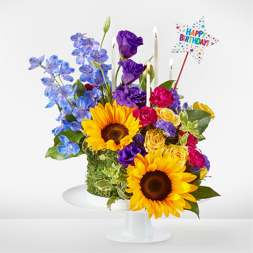 Star of the Day Floral Cake – Harpers House Of Flowers, Goldsboro NC