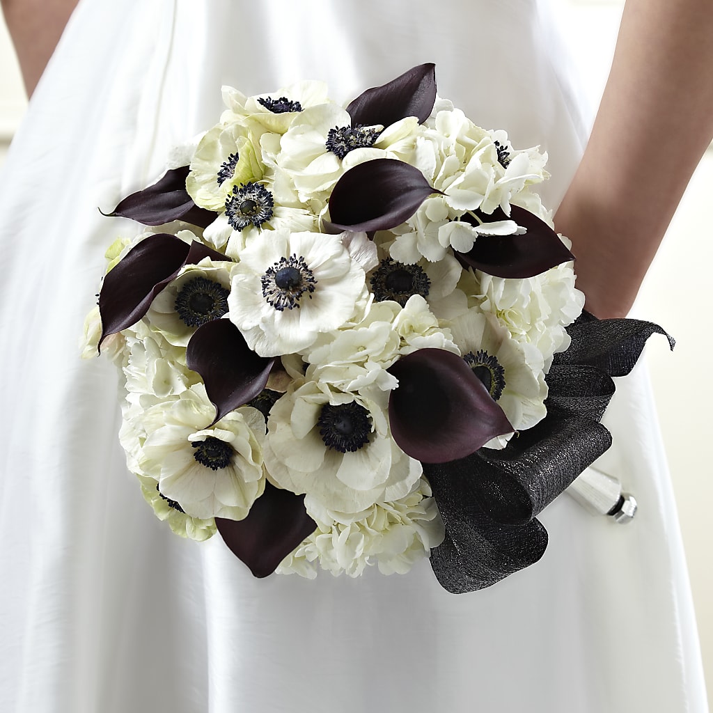To Have and To Hold Bouquet – Harpers House Of Flowers, Goldsboro NC