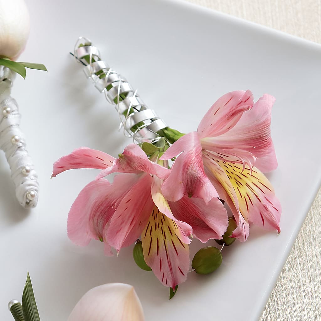 Pink Peruvian Lily Boutonniere – Harpers House Of Flowers, Goldsboro NC