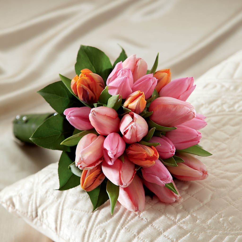 Embraceable Bouquet – Harpers House Of Flowers, Goldsboro NC