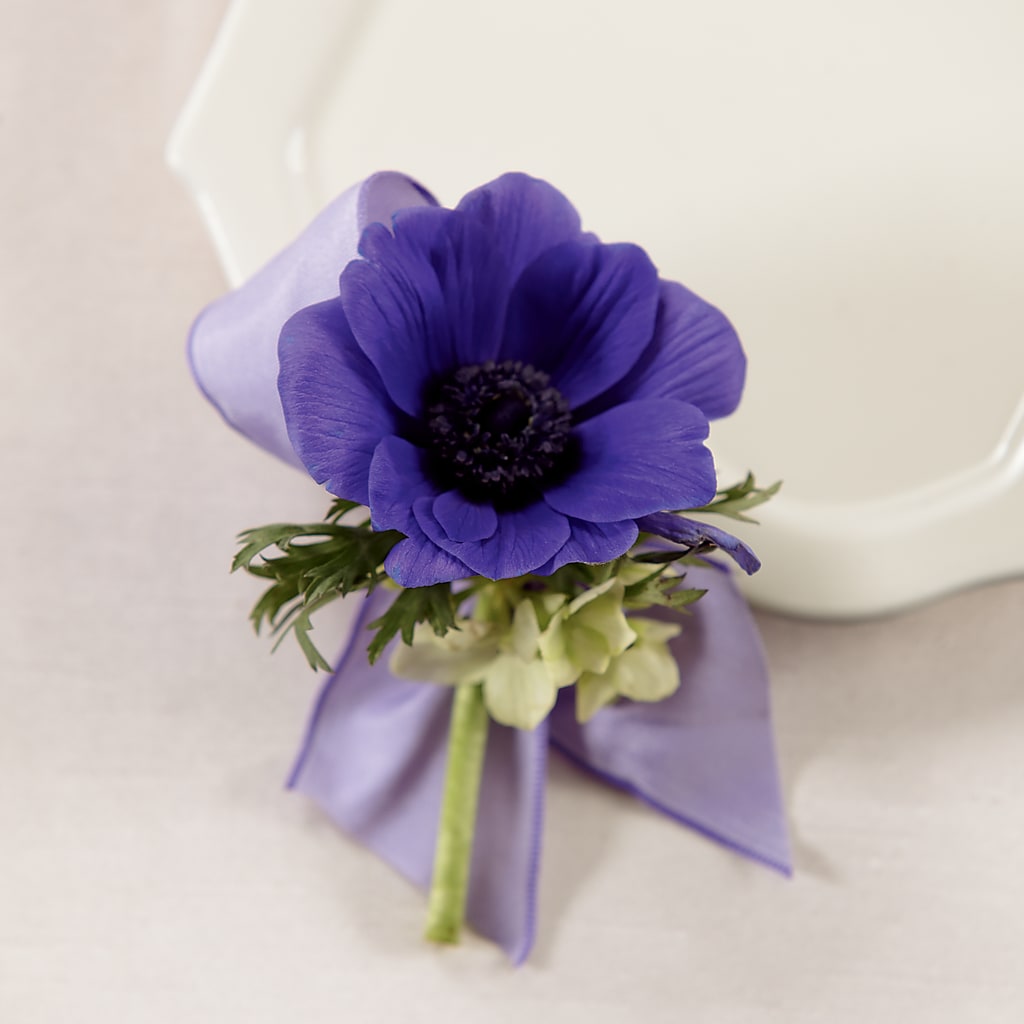 Purple Passion Boutonniere – Harpers House Of Flowers, Goldsboro NC