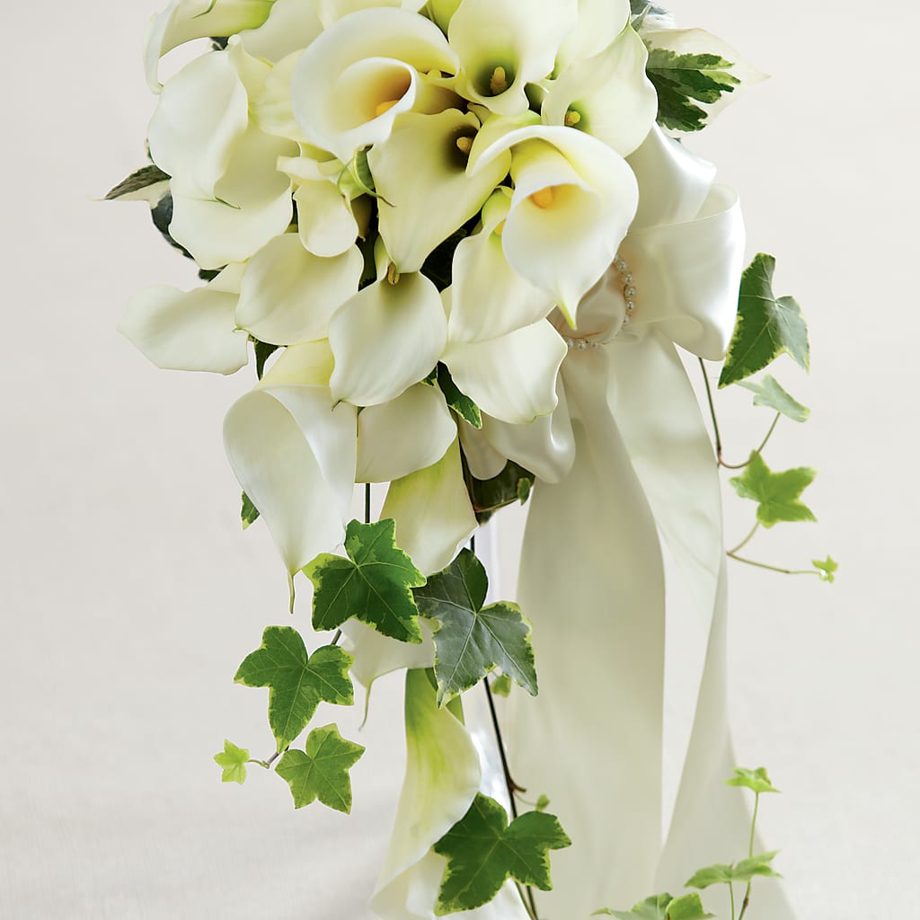 White Chapel Bouquet – Harpers House Of Flowers, Goldsboro NC