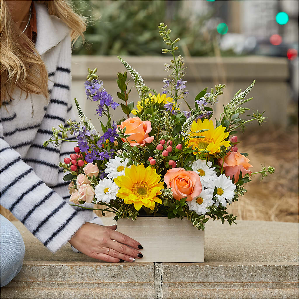 The Good Life Bouquet –  Harpers House Of Flowers, Goldsboro NC