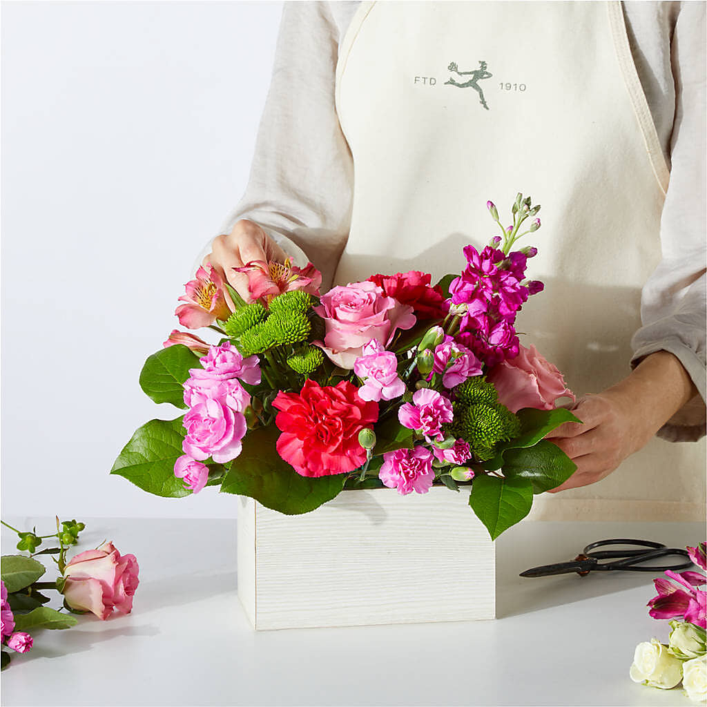 Sweetberry Box – A Florist Original –  Harpers House Of Flowers, Goldsboro NC