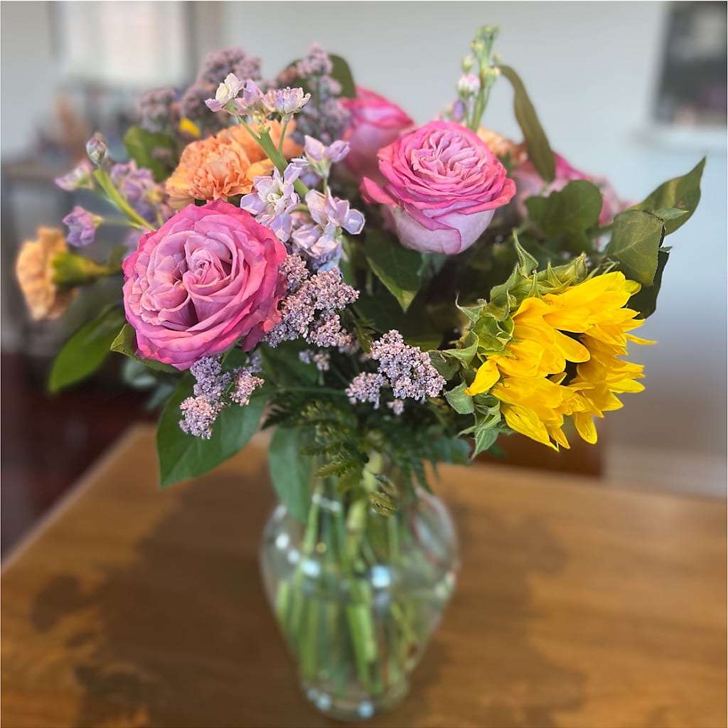 Yellow Brick Road Bouquet –  Harpers House Of Flowers, Goldsboro NC