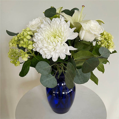 Snowy Dreams Bouquet –  Harpers House Of Flowers, Goldsboro NC