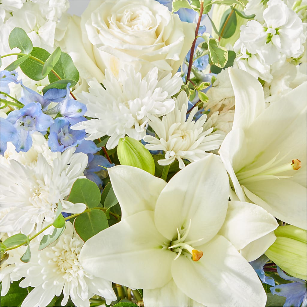 Peace of Mind Bouquet –  Harpers House Of Flowers, Goldsboro NC