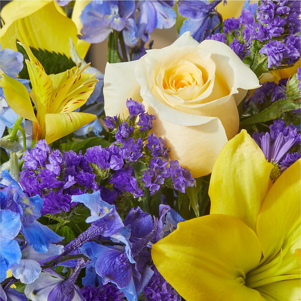 Limoncello Bouquet –  Harpers House Of Flowers, Goldsboro NC