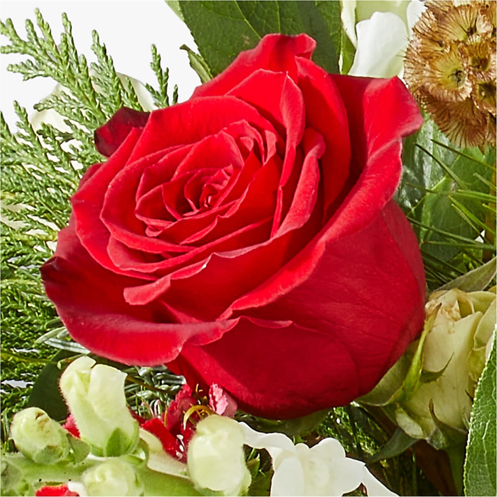 Deck the Halls Bouquet –  Harpers House Of Flowers, Goldsboro NC
