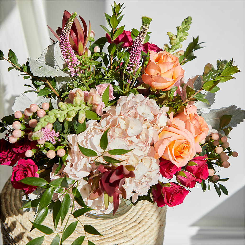 Glitz & Glam Bouquet –  Harpers House Of Flowers, Goldsboro NC